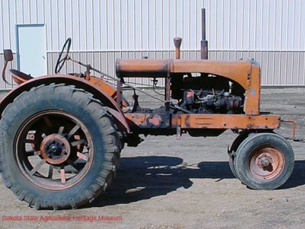 Allis Chalmers WC 1937