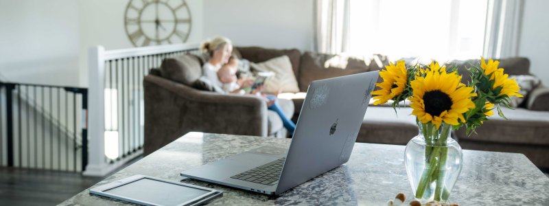 Mom studying with kids